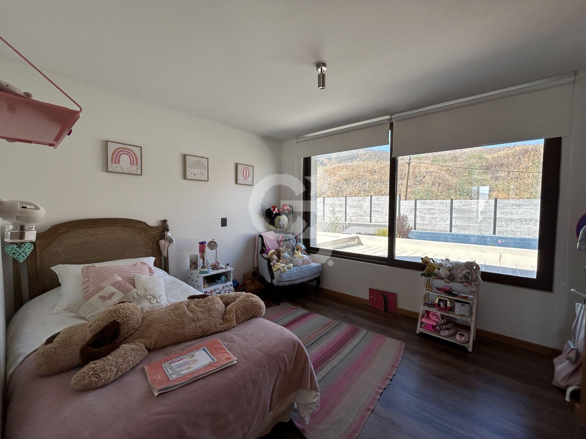 Colina, Chile, 4 Bedrooms Bedrooms, ,3 BathroomsBathrooms,Residential,For Sale,1986265