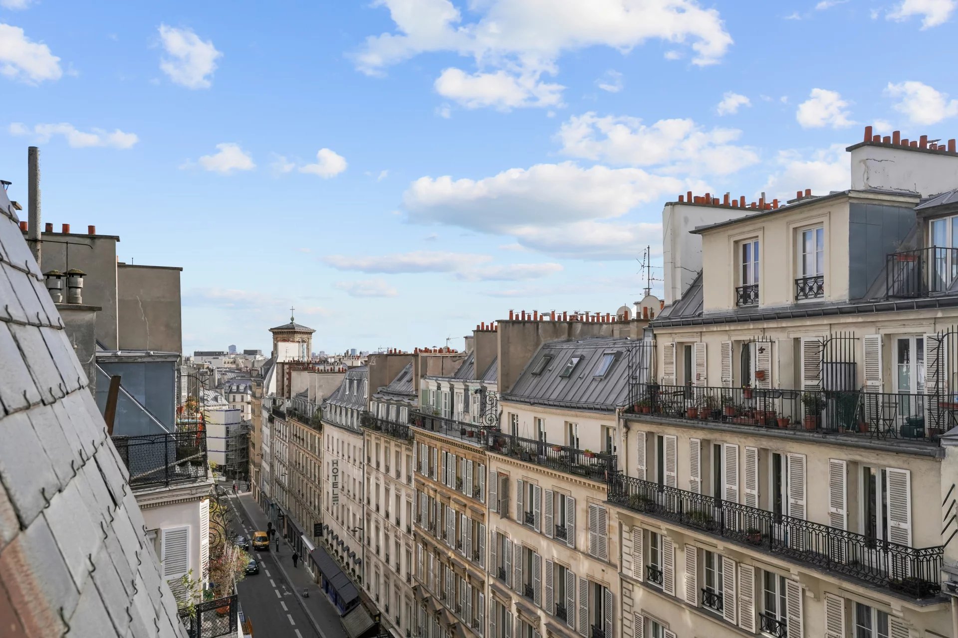 Paris 9th, Île-de-France, 75009, FR, 1 Bedroom Bedrooms, ,2 BathroomsBathrooms,Residential,For Sale,1472764