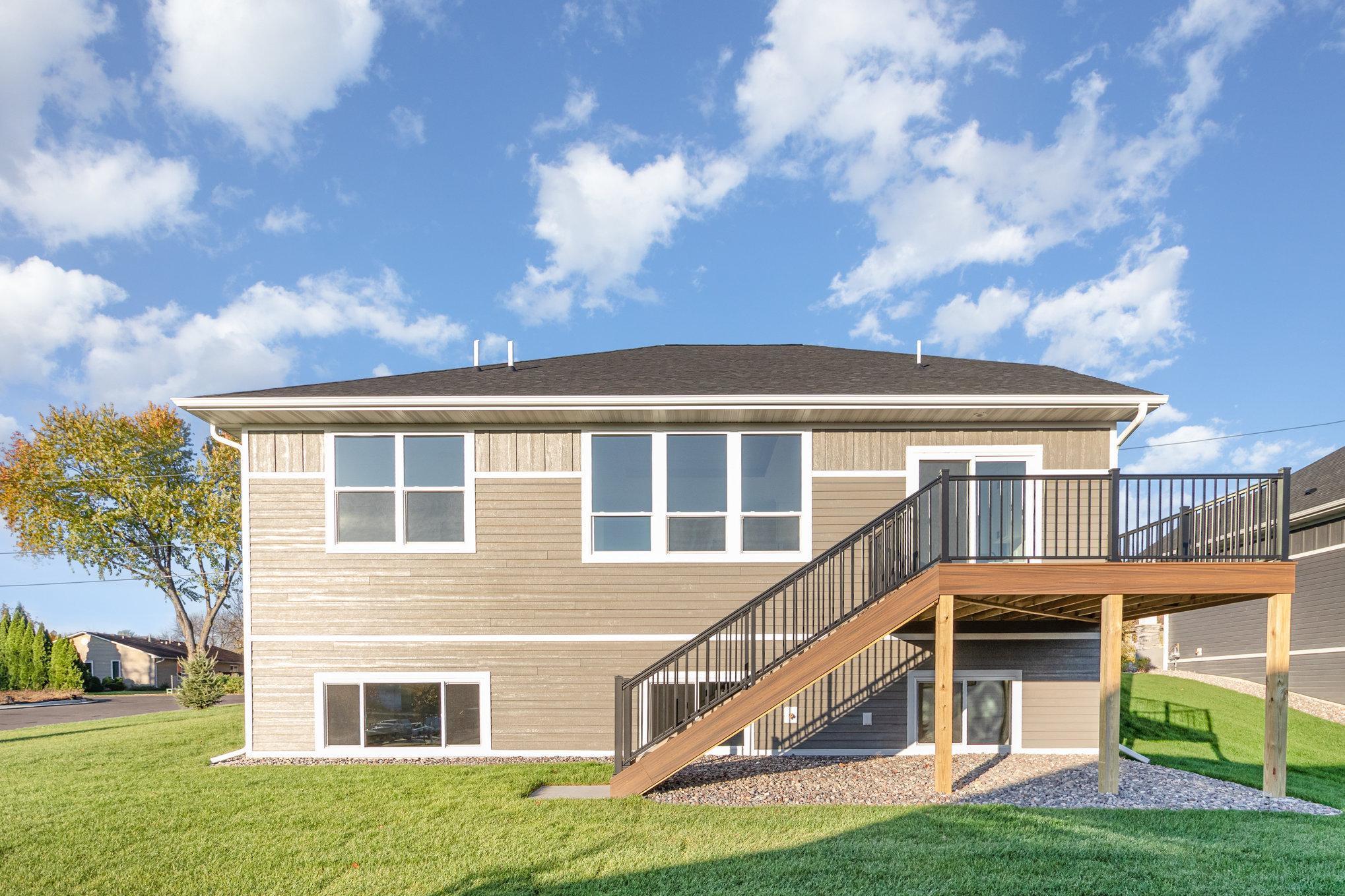 Saint Michael, Minnesota, 55376, United States, 4 Bedrooms Bedrooms, ,1 BathroomBathrooms,Residential,For Sale,1973142