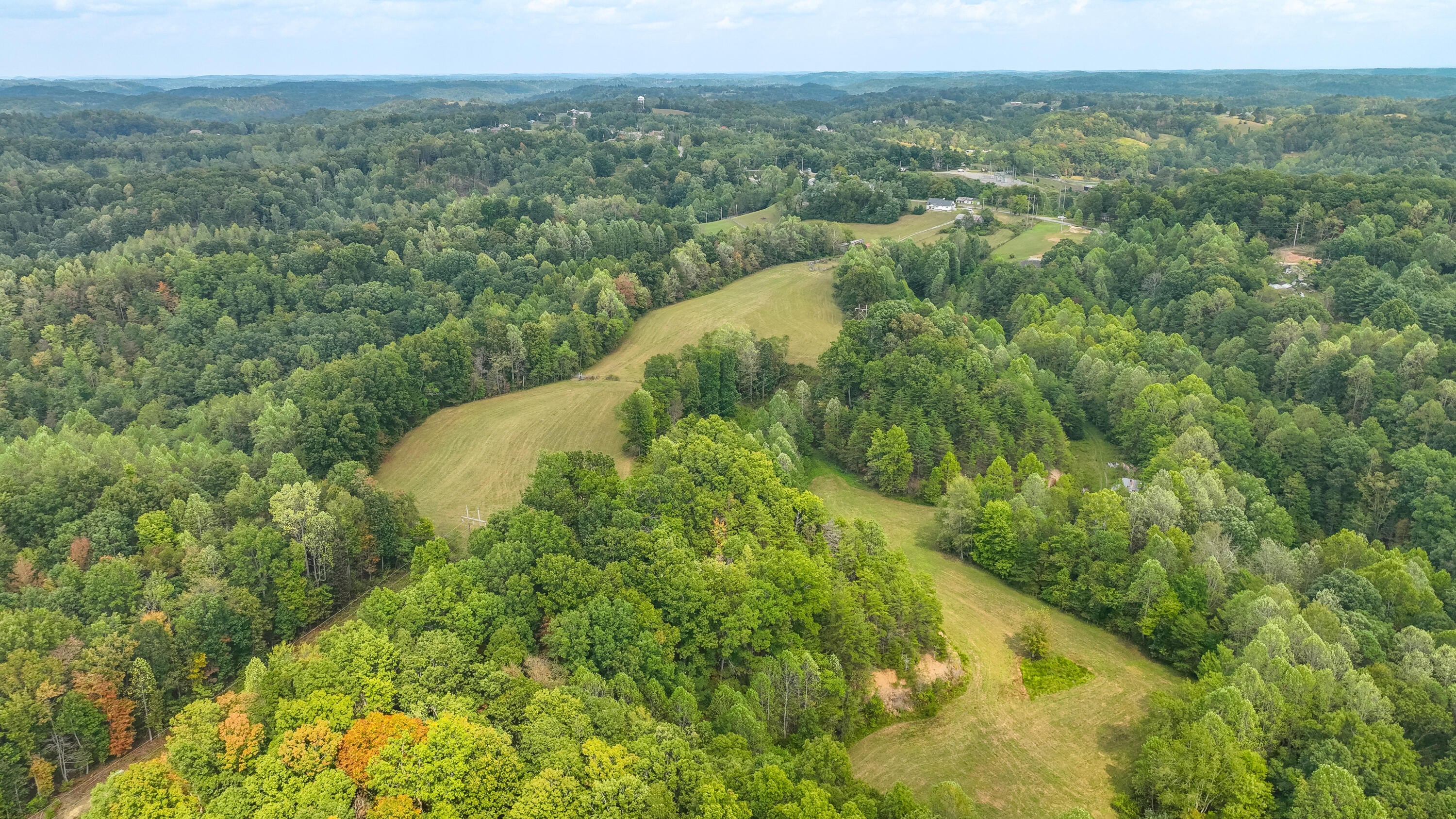 McKee, Kentucky, 40447, United States, 4 Bedrooms Bedrooms, ,2 BathroomsBathrooms,Residential,For Sale,1981490