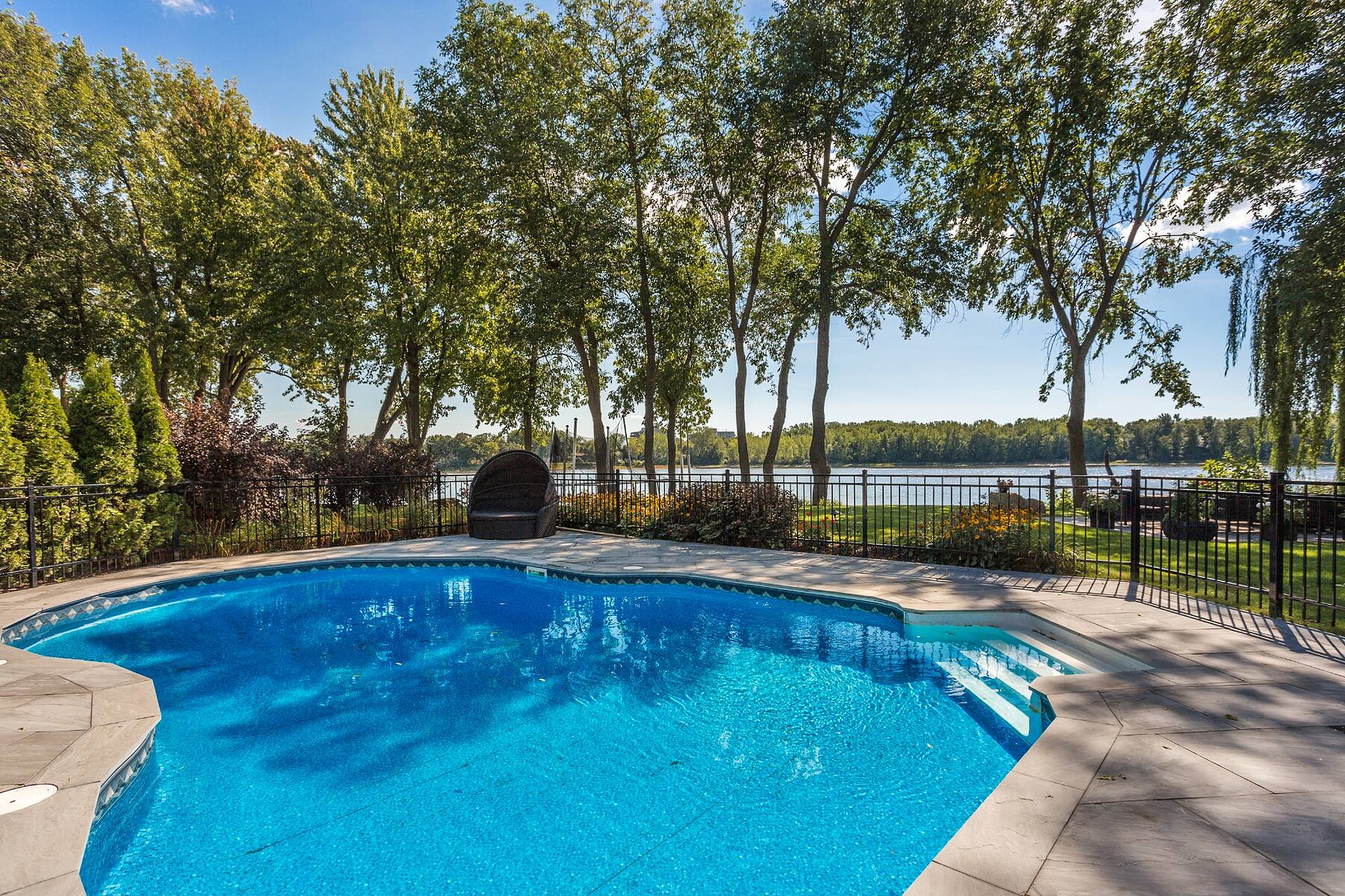 Sainte-Dorothée, Laval - 物件實景