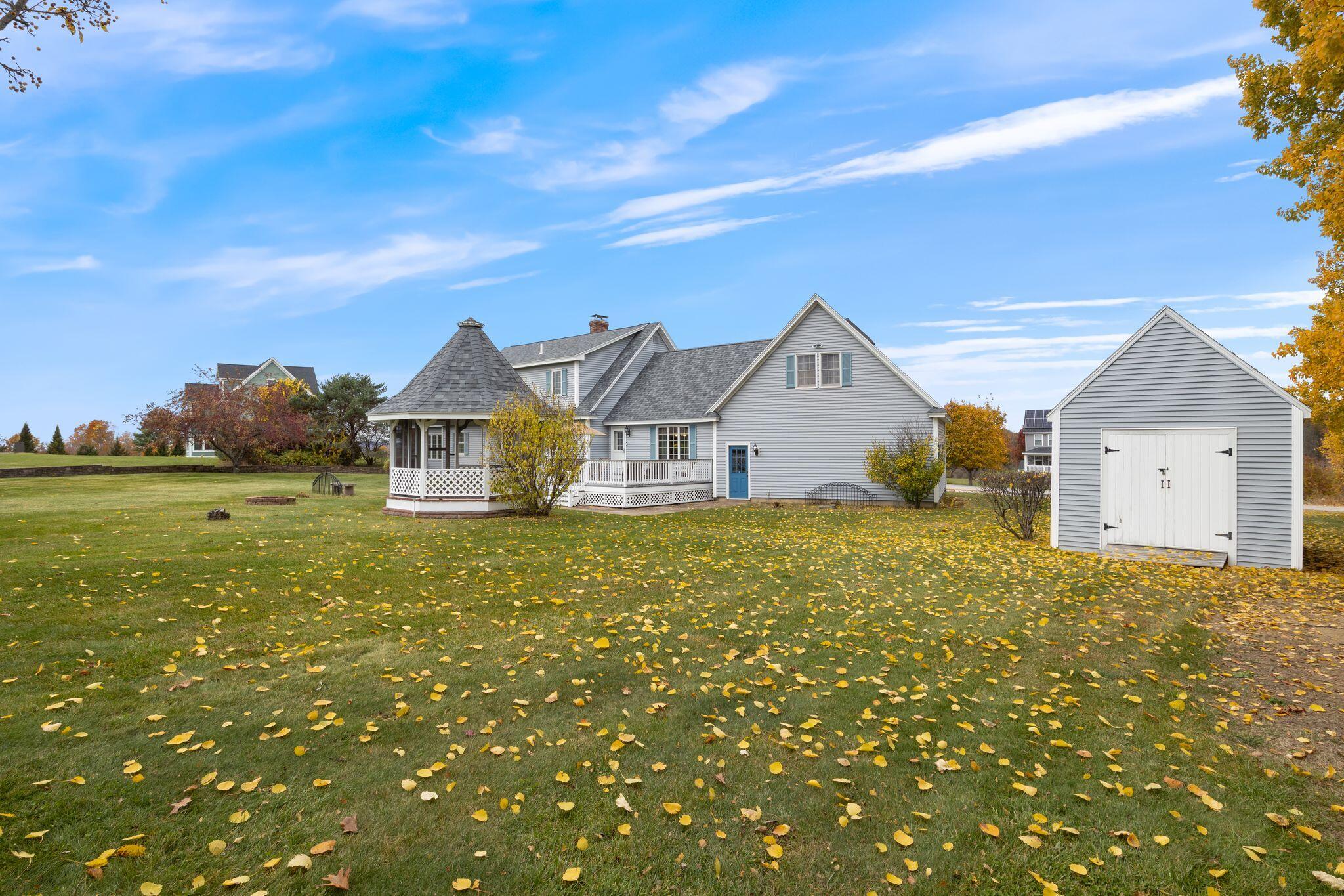 Sanford, Maine, 04083, United States, 3 Bedrooms Bedrooms, ,2 BathroomsBathrooms,Residential,For Sale,1987939