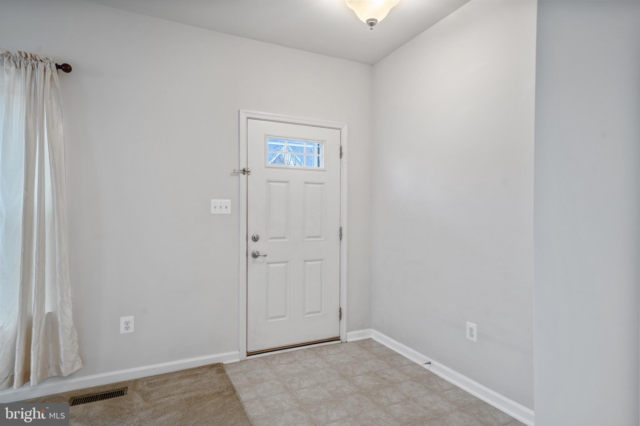 Waldorf, Maryland, 20602, United States, 4 Bedrooms Bedrooms, ,3 BathroomsBathrooms,Residential,For Sale,2001187