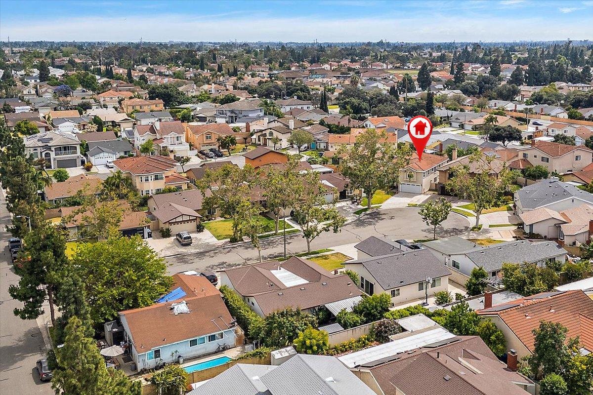 Cerritos, California, 90703, United States, 6 Bedrooms Bedrooms, ,5 BathroomsBathrooms,Residential,For Sale,2048783
