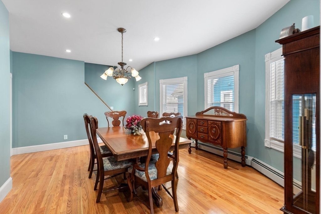 Malden, Massachusetts, 02148, United States, 5 Bedrooms Bedrooms, ,3 BathroomsBathrooms,Residential,For Sale,2033163