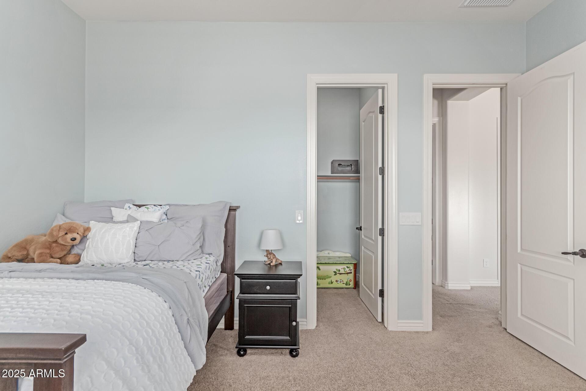 Phoenix, Arizona, 85050, United States, 5 Bedrooms Bedrooms, ,4 BathroomsBathrooms,Residential,For Sale,1980478