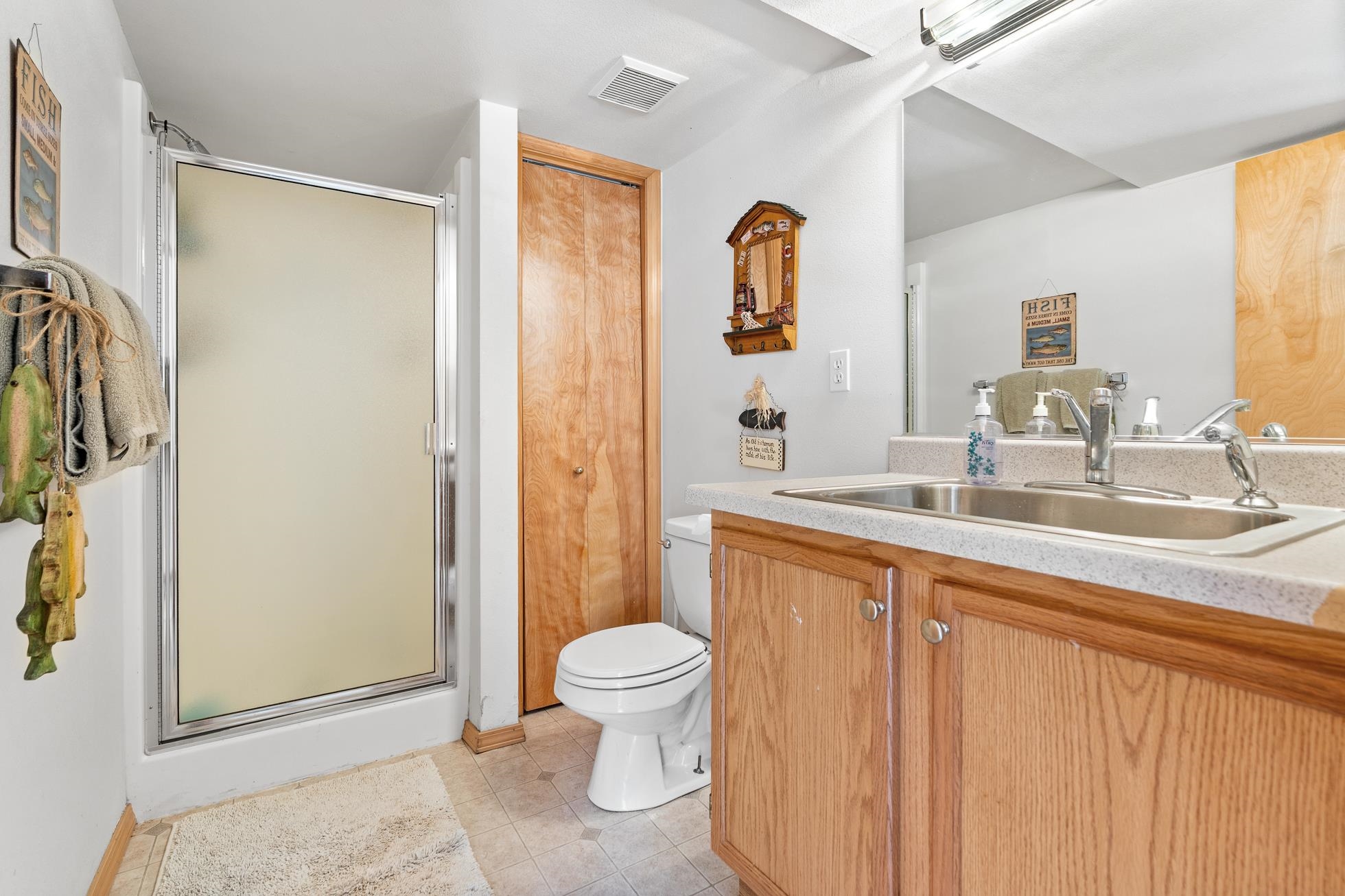 Newport, Washington, 99156, United States, 3 Bedrooms Bedrooms, ,3 BathroomsBathrooms,Residential,For Sale,1921865