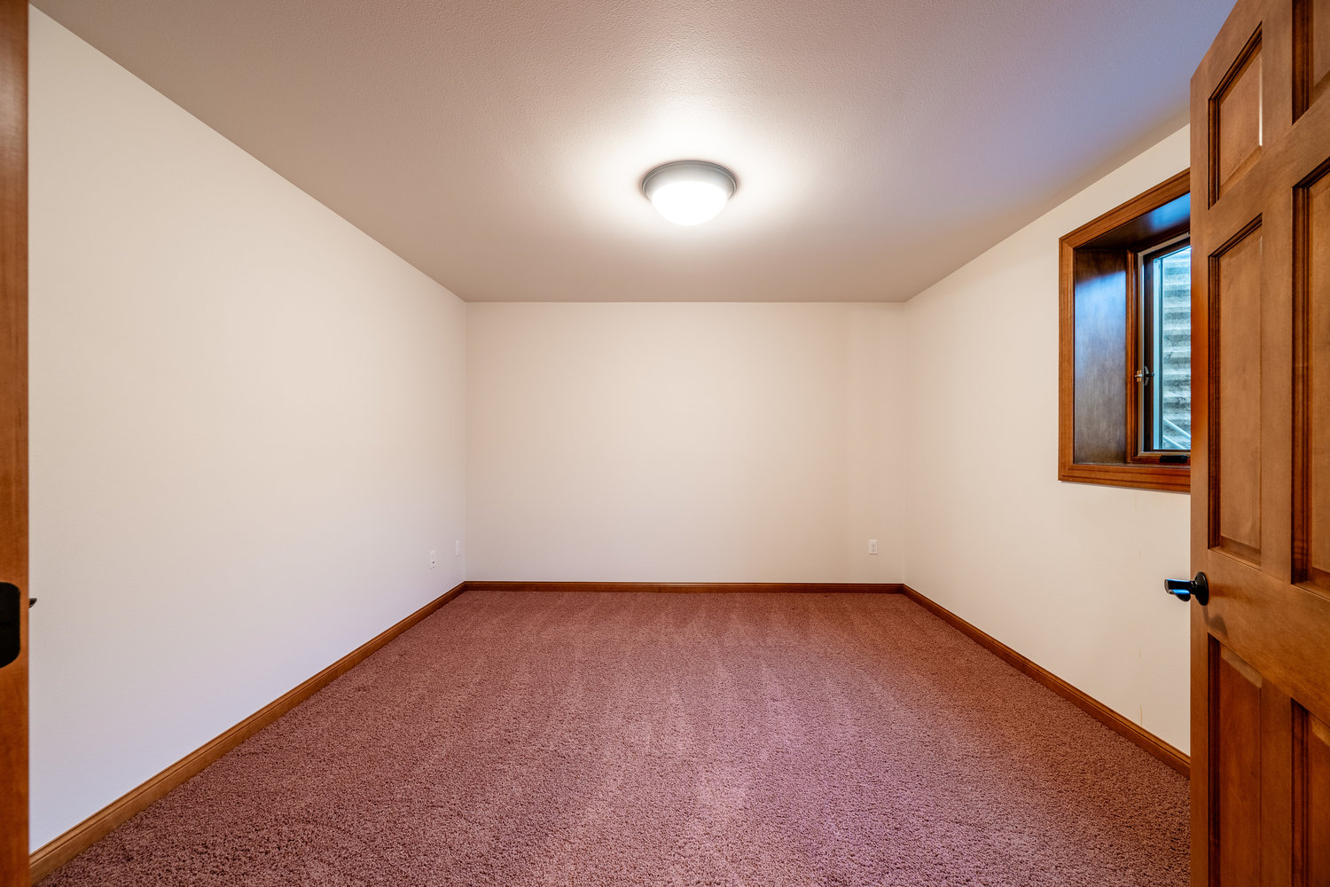 Buffalo, Wyoming, 82834, United States, 4 Bedrooms Bedrooms, ,4 BathroomsBathrooms,Residential,For Sale,2005506