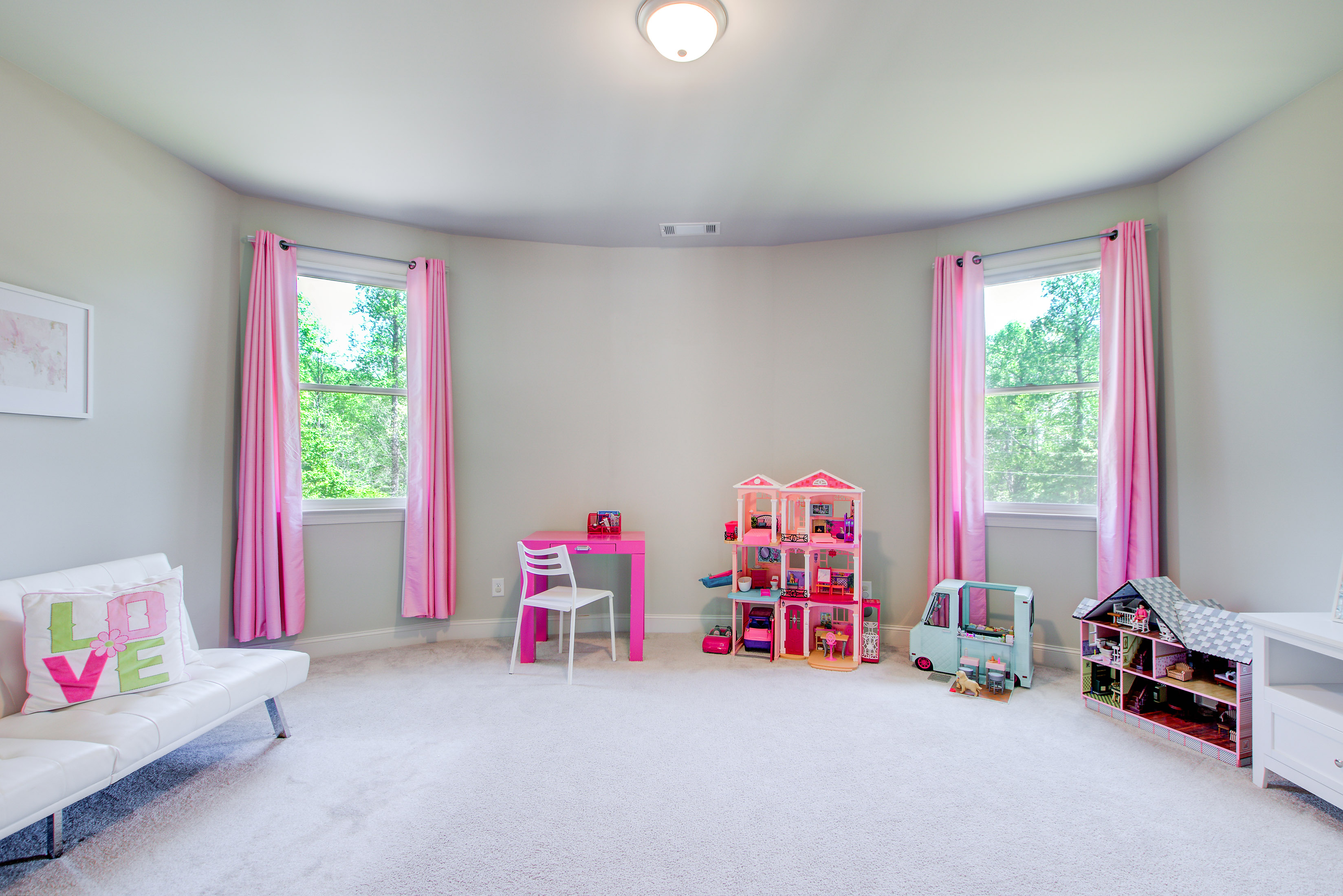  Impeccably Maintained Brick Home with No HOA and an Oversized Lot - 物件實景