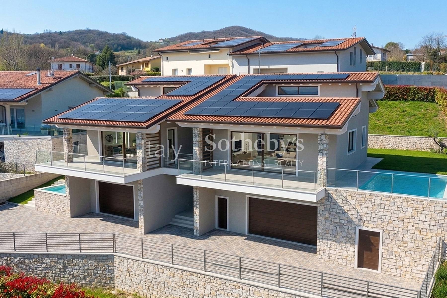  Hillside Villa on Lake Garda with Private Garden and pool - 物件實景
