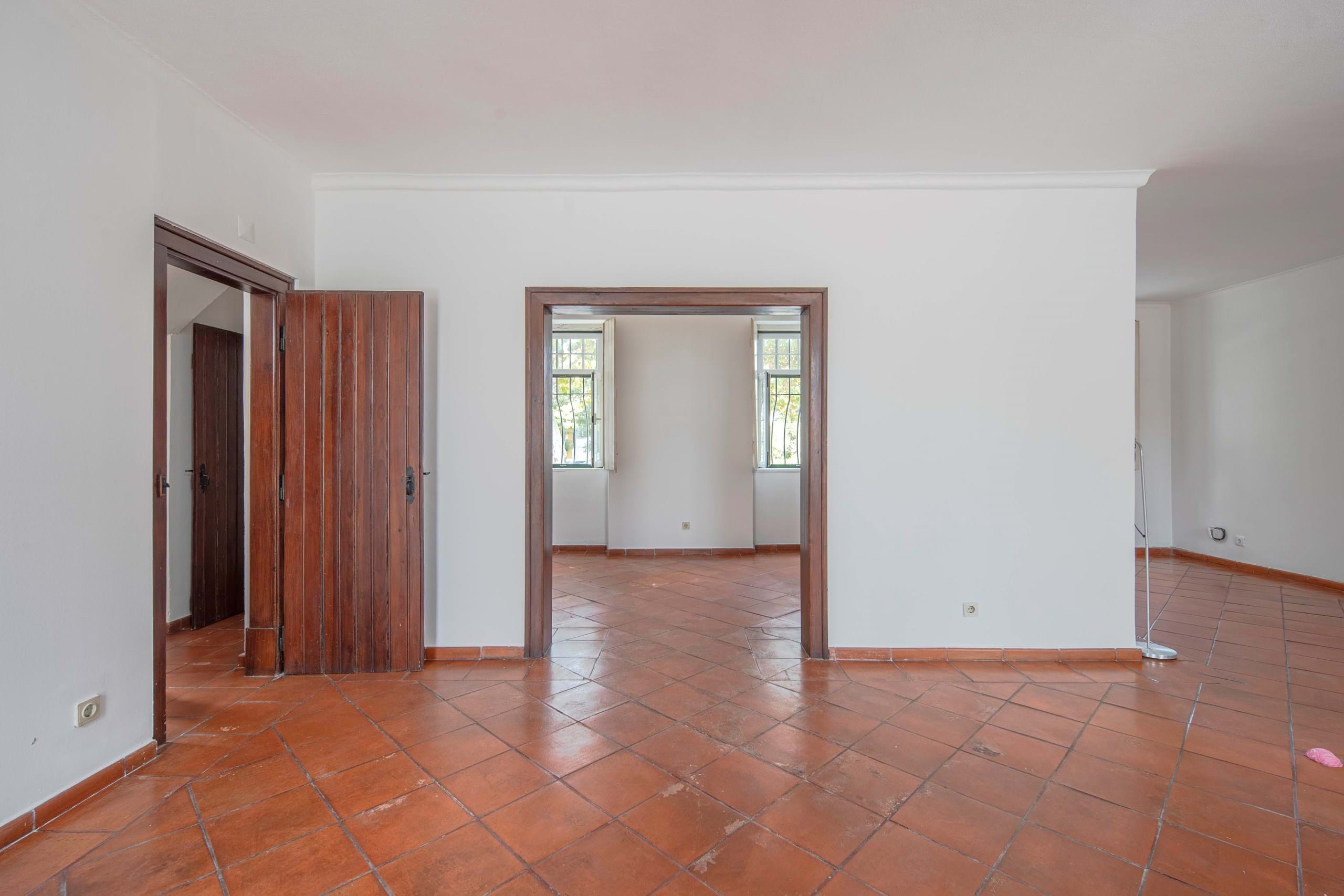Setúbal, Setúbal, 2925- 002, PT, 3 Bedrooms Bedrooms, ,2 BathroomsBathrooms,Residential,For Sale,1708692