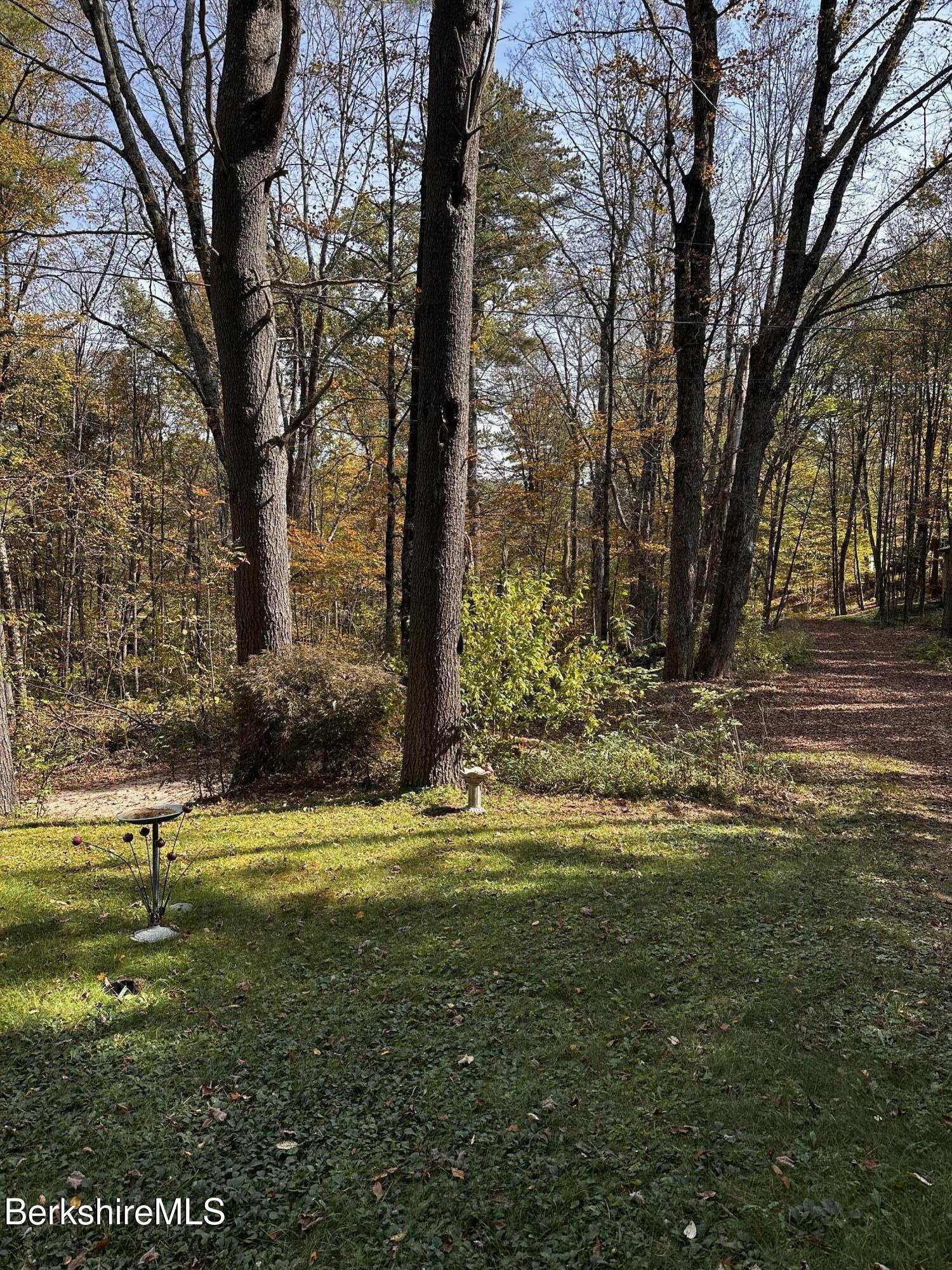 Monterey, Massachusetts, 01245, United States, 1 Bedroom Bedrooms, ,1 BathroomBathrooms,Residential,For Sale,1960767