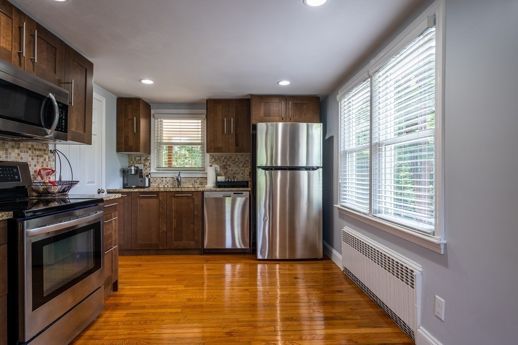 Wrentham, Massachusetts, 02093, United States, 3 Bedrooms Bedrooms, ,5 BathroomsBathrooms,Residential,For Sale,1851924