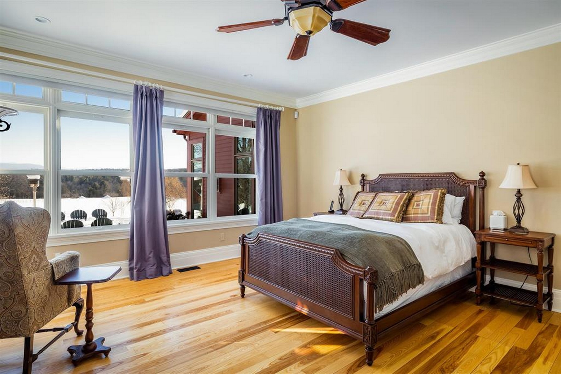  450 & 451 Red Truck Lane - 物件實景