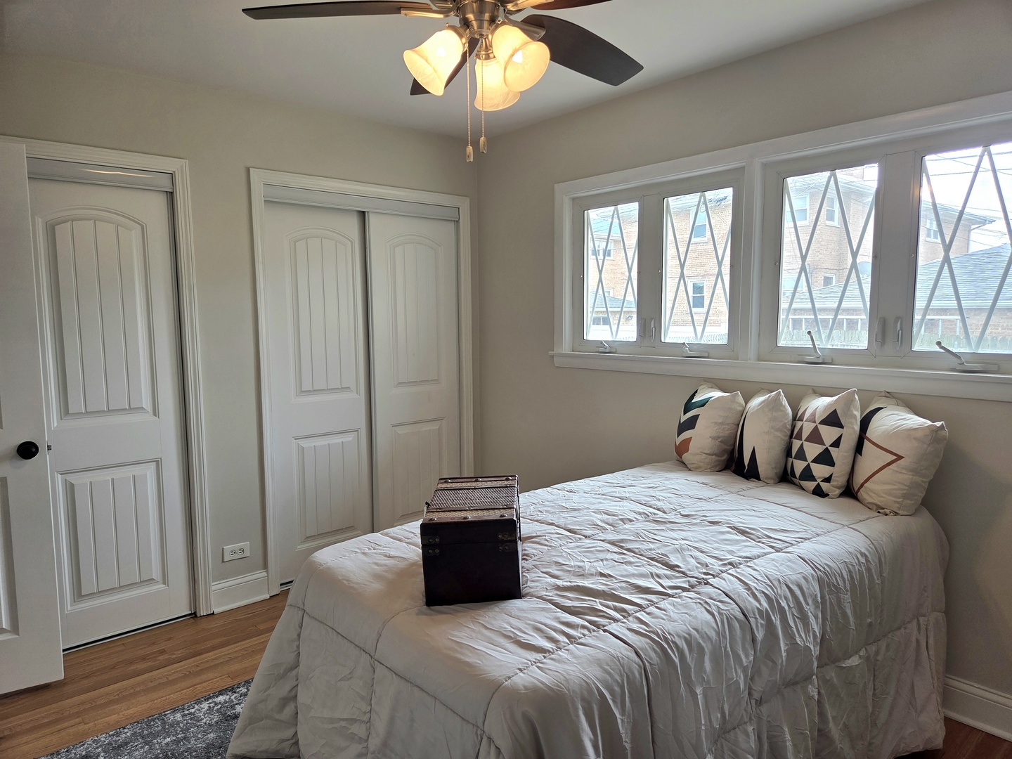 Chicago, Illinois, 60656, United States, 2 Bedrooms Bedrooms, ,2 BathroomsBathrooms,Residential,For Sale,2028341