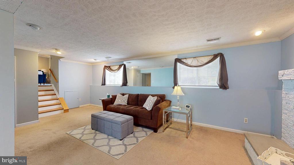 Marlton, New Jersey, 08053, United States, 3 Bedrooms Bedrooms, ,3 BathroomsBathrooms,Residential,For Sale,1942946