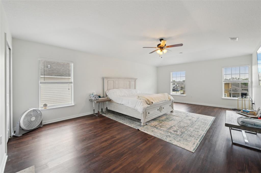 Leesburg, Florida, 34748, United States, 6 Bedrooms Bedrooms, ,5 BathroomsBathrooms,Residential,For Sale,1785536
