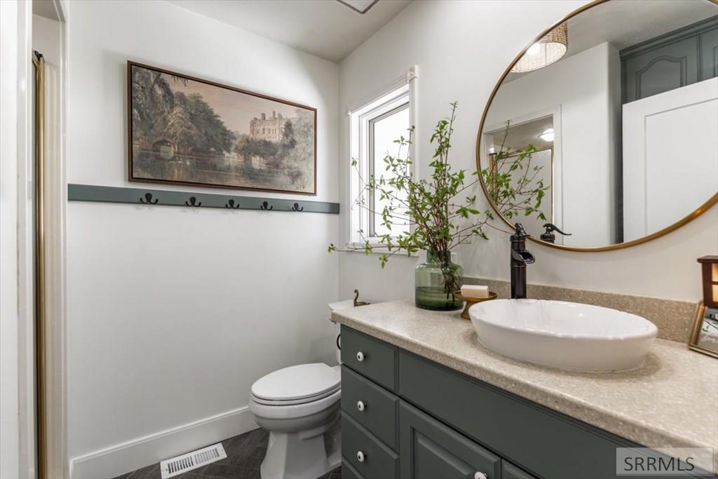 REXBURG, Idaho, 83440, United States, 6 Bedrooms Bedrooms, ,4 BathroomsBathrooms,Residential,For Sale,1981998