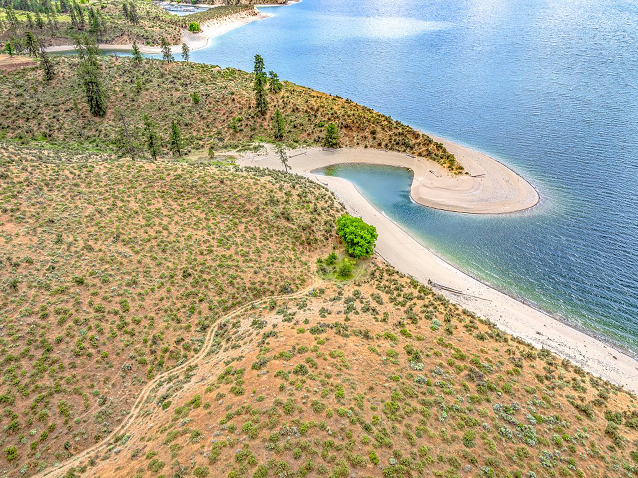  Premium 6.25-Acre Waterfront Property - 物件實景