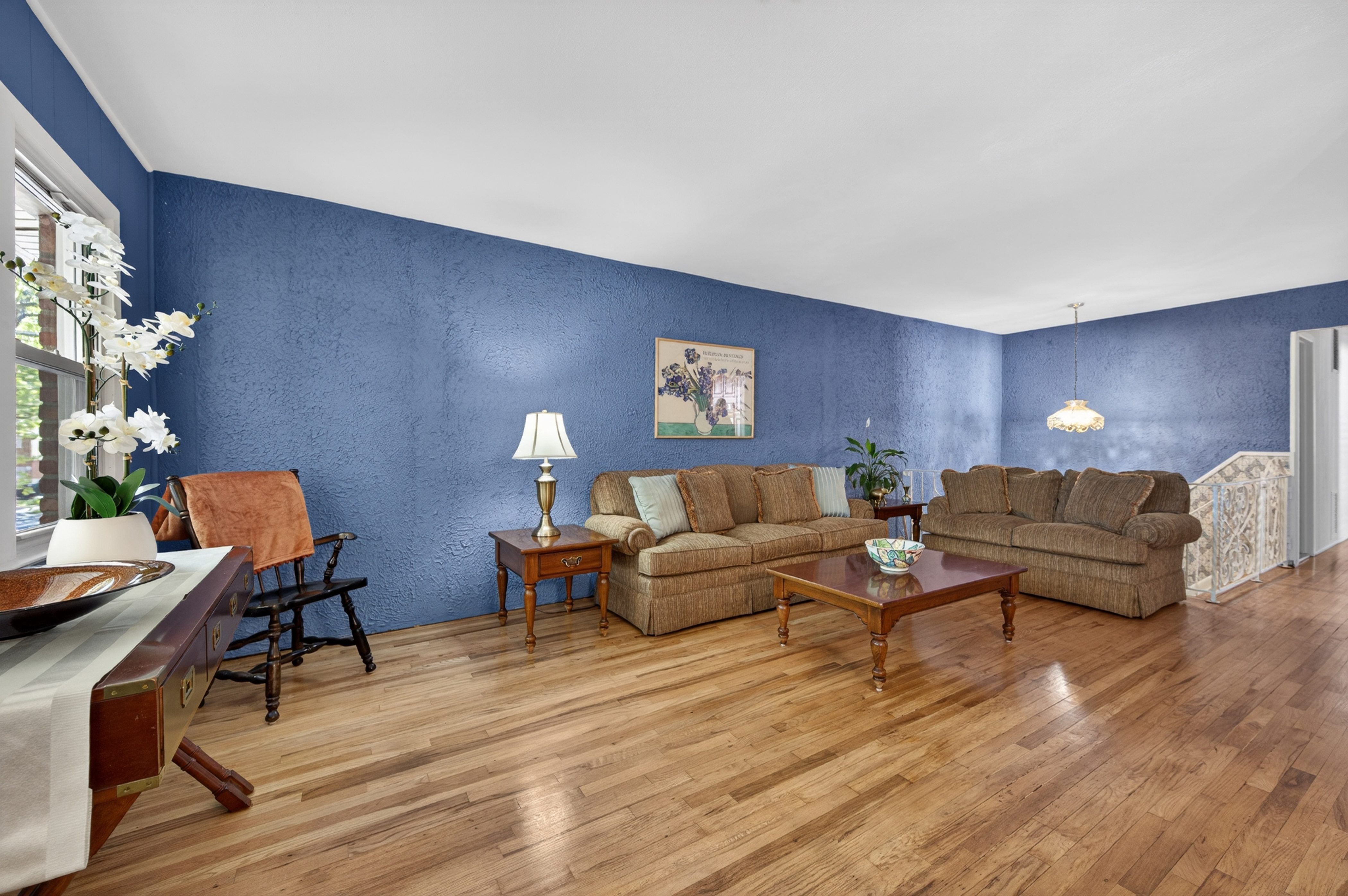  57-26 225th Street, Bayside, NY, 11364 - 物件實景