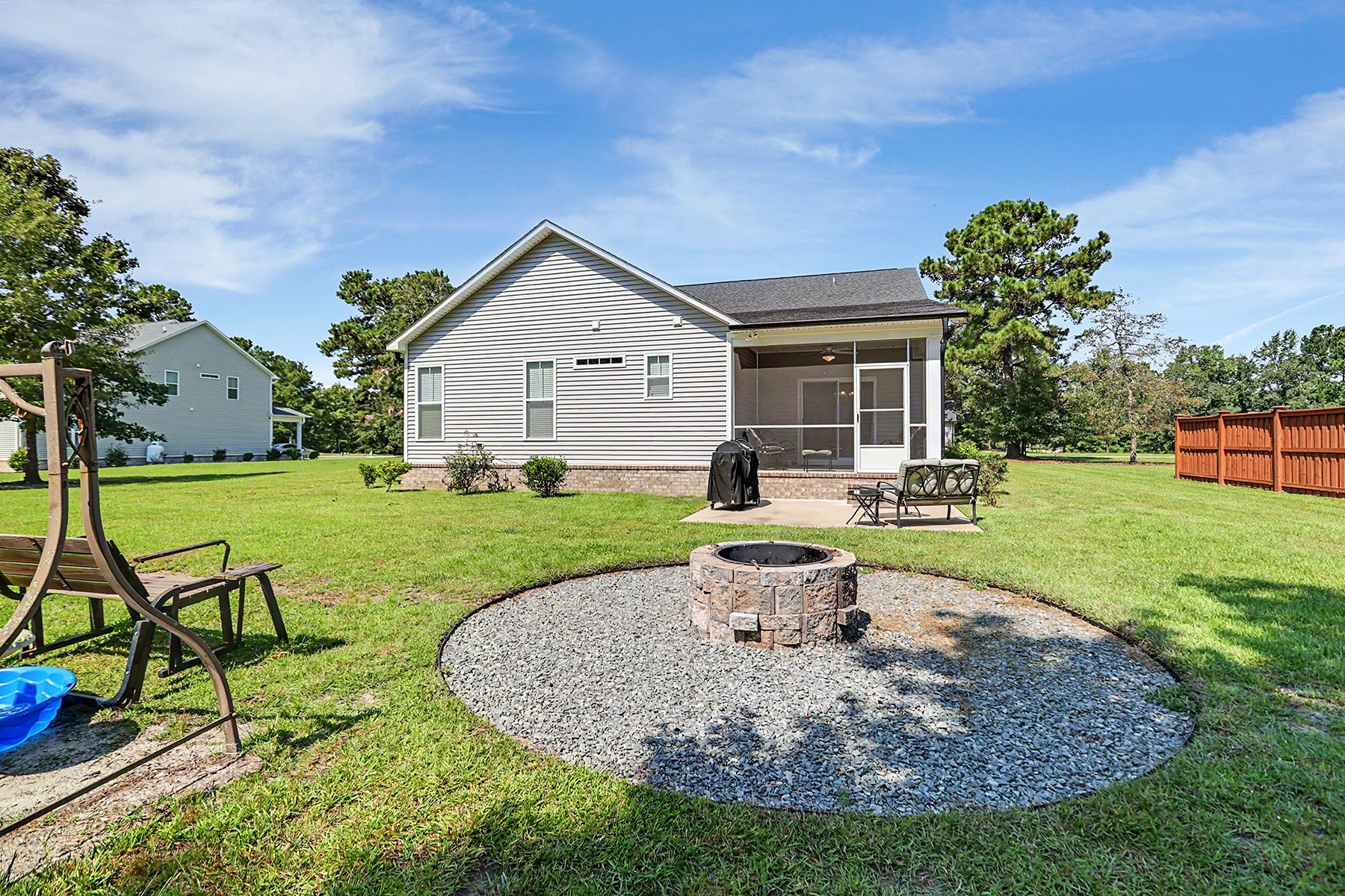  25 South Beatrice Drive, Rocky Point, NC 28457 - 物件實景