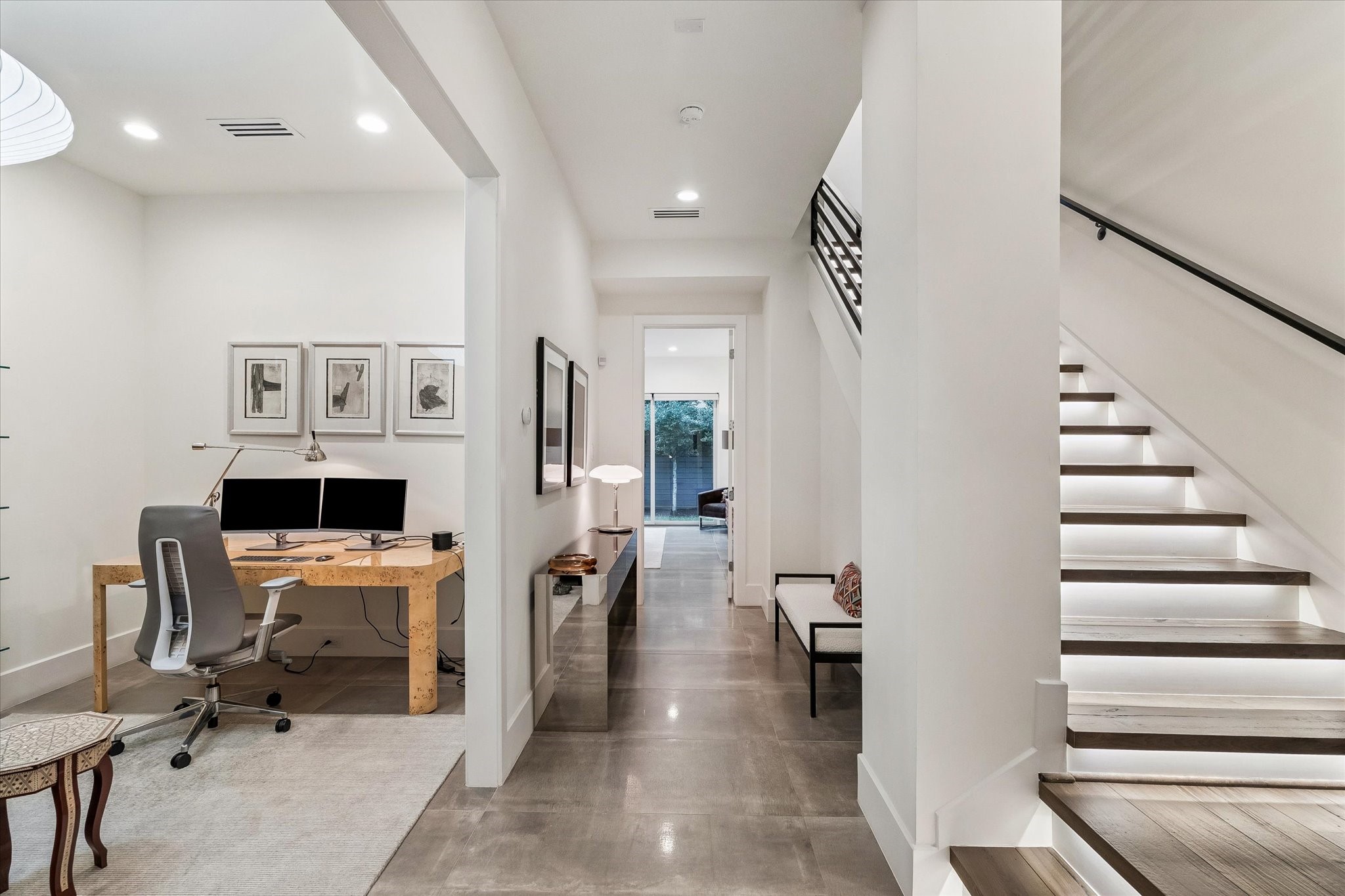  207 Birdsall Street - 物件實景
