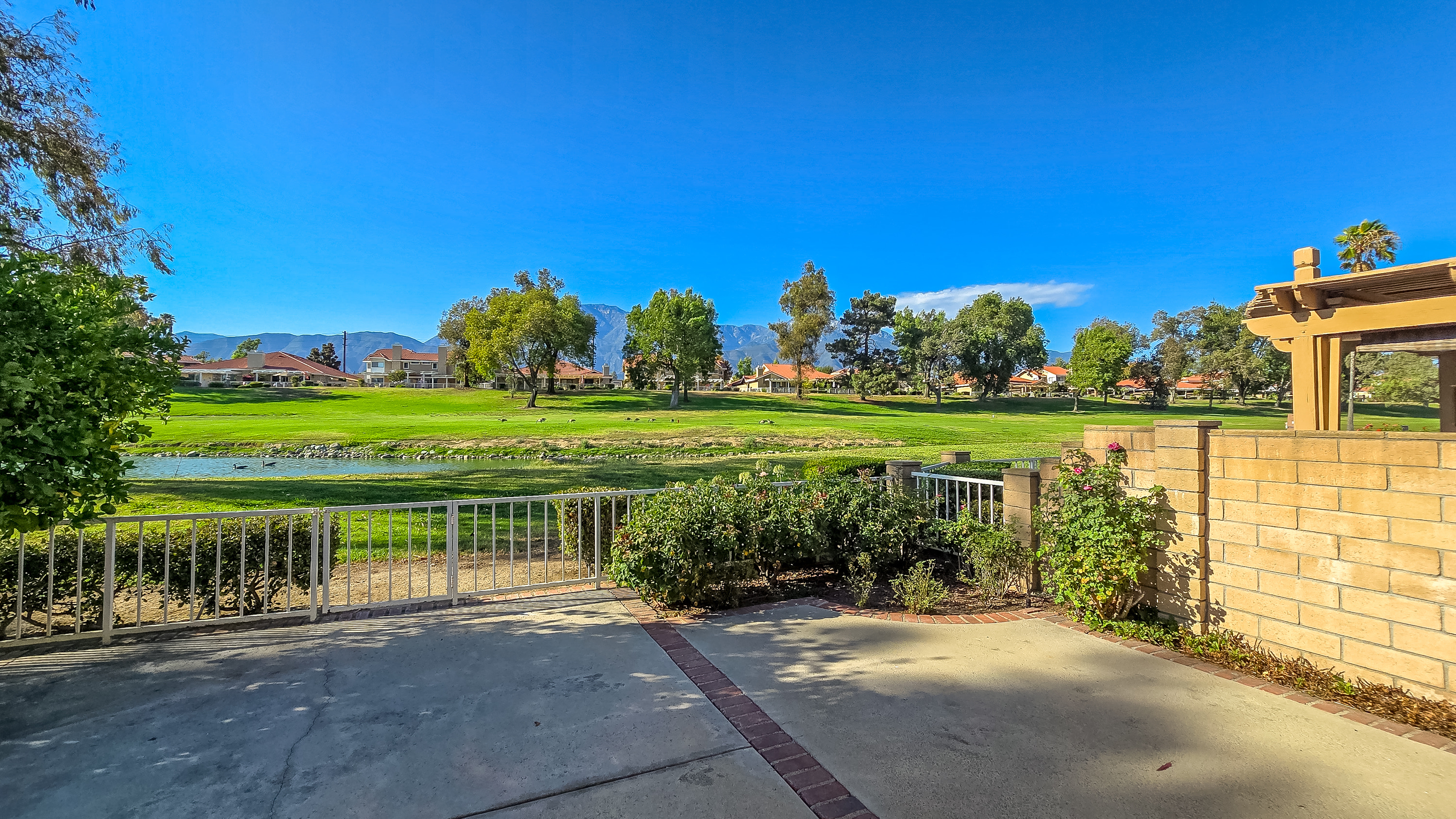  1209 Upland Hills Drive South, Upland, CA 91786 - 物件實景