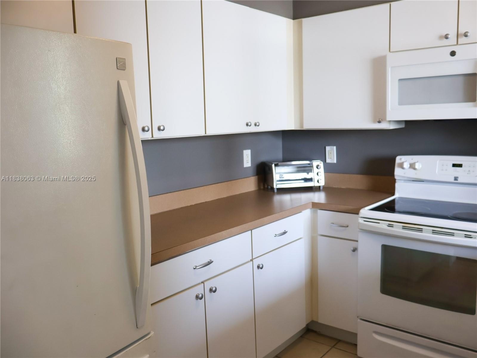 Miami, Florida, 33130, United States, 2 Bedrooms Bedrooms, ,2 BathroomsBathrooms,Residential,For Sale,1936974