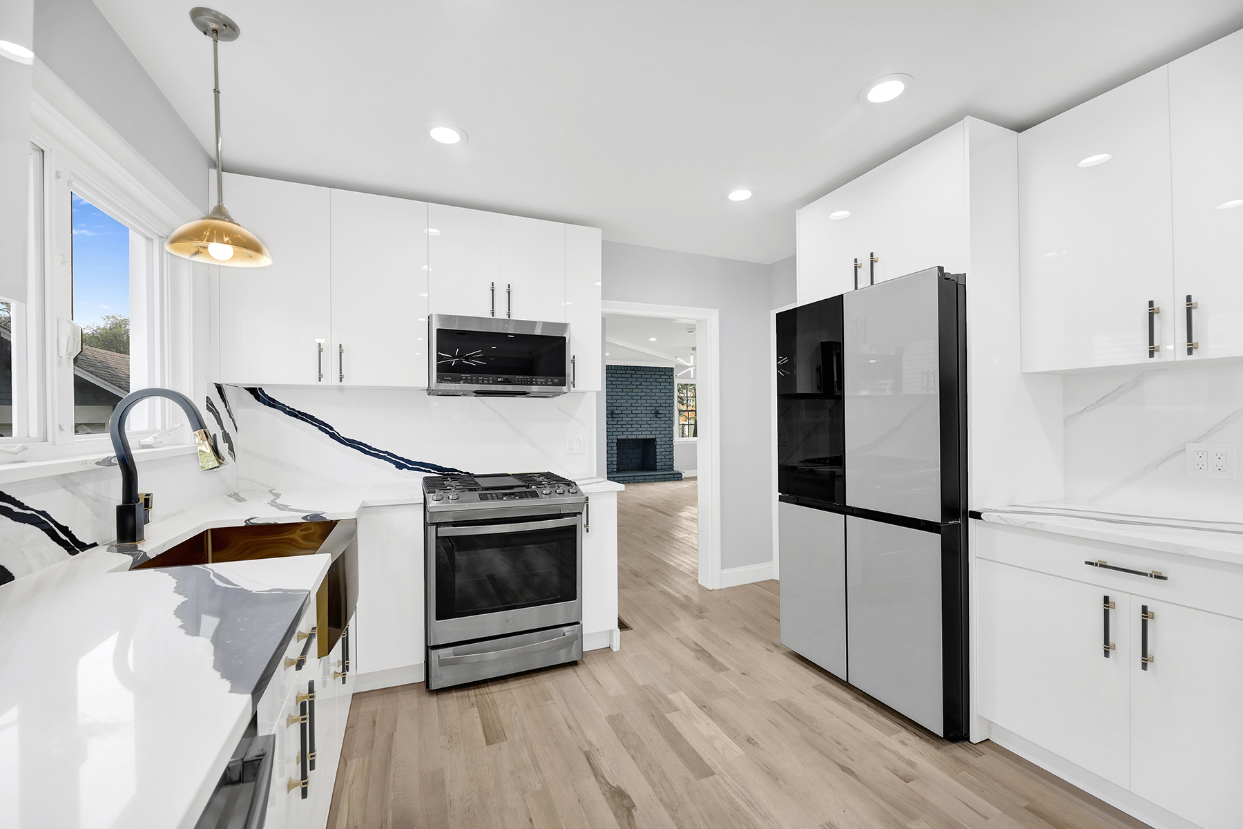 Oceanside, New York, 11572, United States, 5 Bedrooms Bedrooms, ,3 BathroomsBathrooms,Residential,For Sale,1914667
