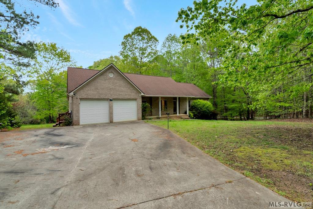 20 Breezewood Rd, Boydton, Virginia, 23917, United States, 3 Bedrooms Bedrooms, ,3 BathroomsBathrooms,Residential,For Sale,20 Breezewood Rd,1668454
