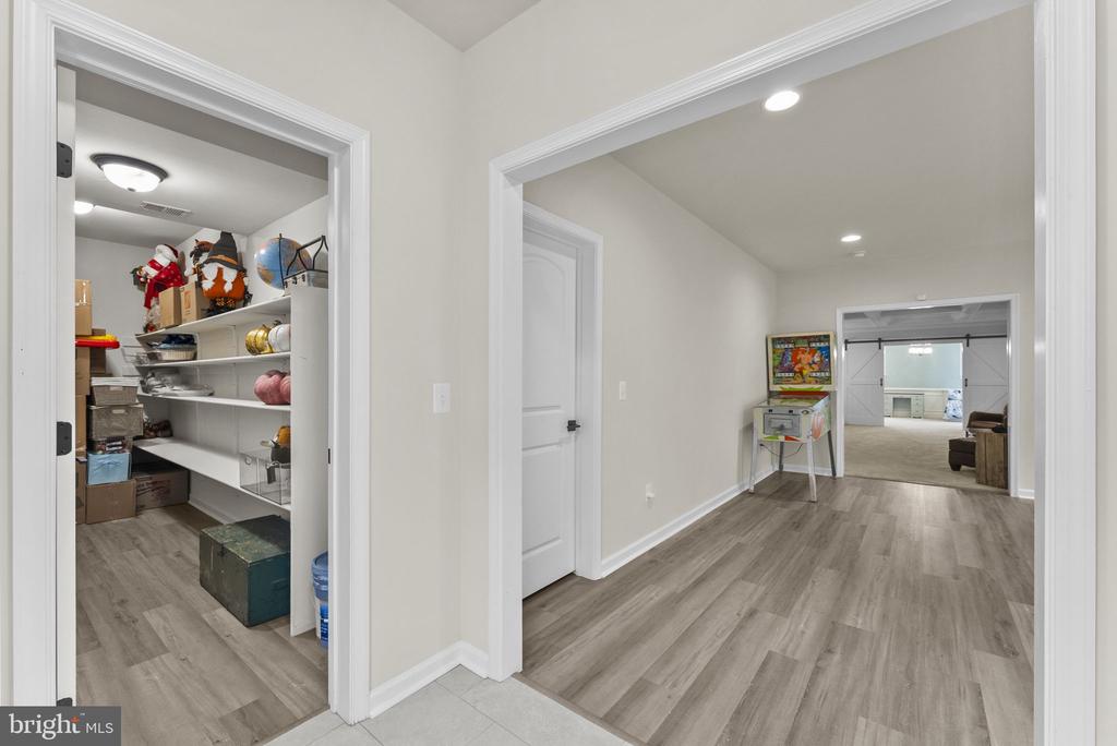 Warrenton, Virginia, 20187, United States, 4 Bedrooms Bedrooms, ,4 BathroomsBathrooms,Residential,For Sale,2048905