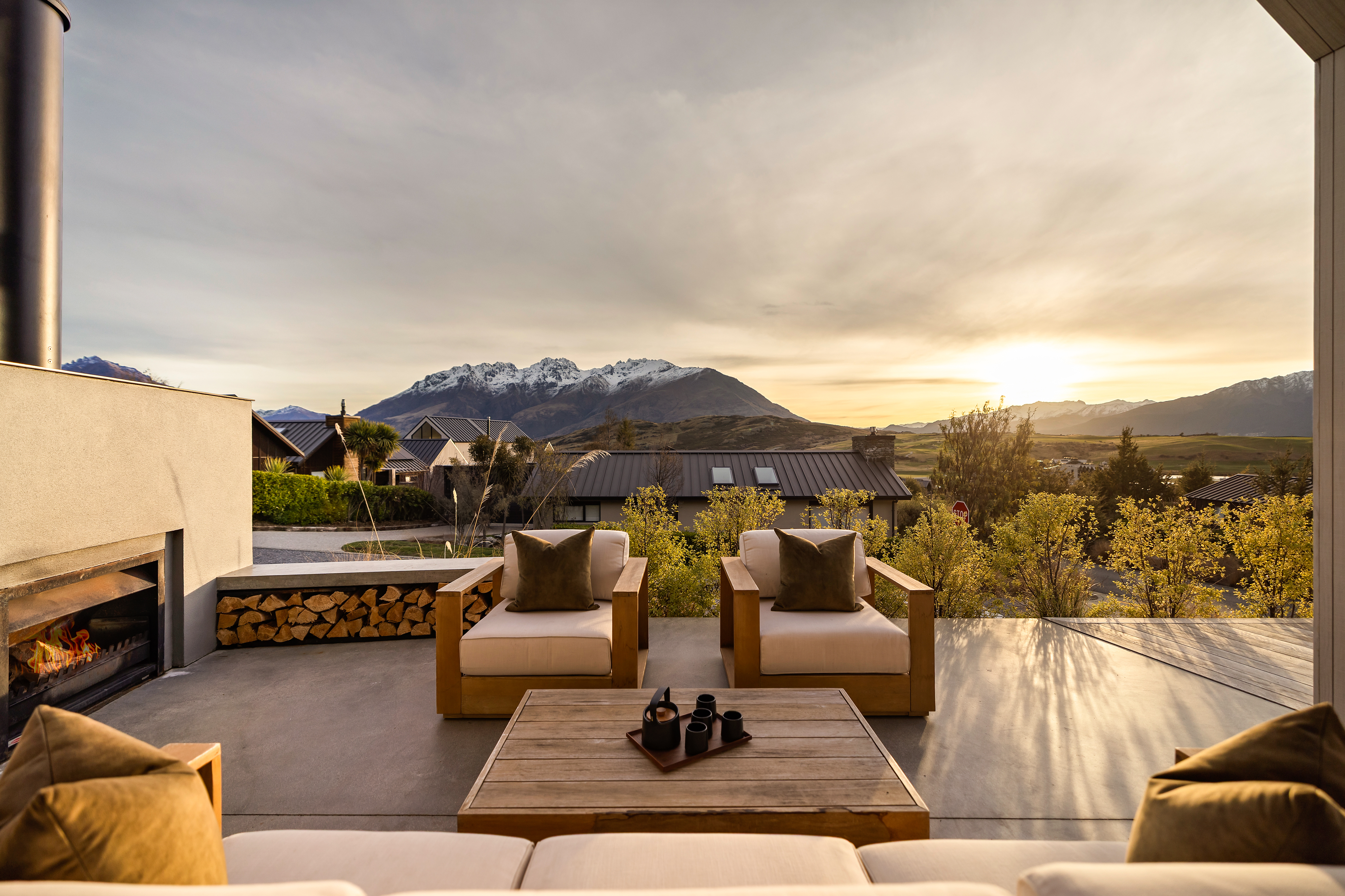  Architecturally Designed Mountain Home - 物件實景