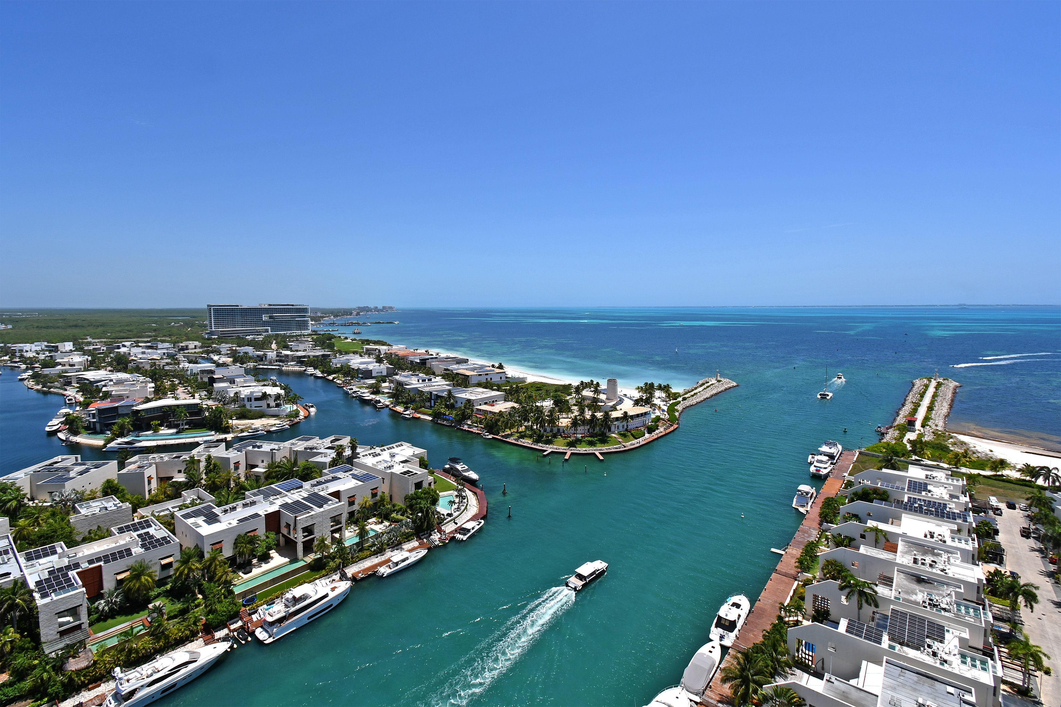  Oceanfront SLS Residences - 物件實景