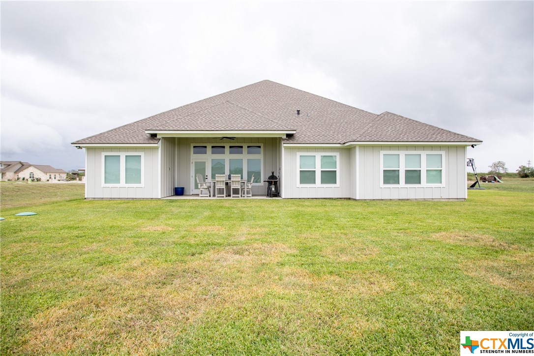 Victoria, Texas, 77904, United States, 4 Bedrooms Bedrooms, ,4 BathroomsBathrooms,Residential,For Sale,1818575