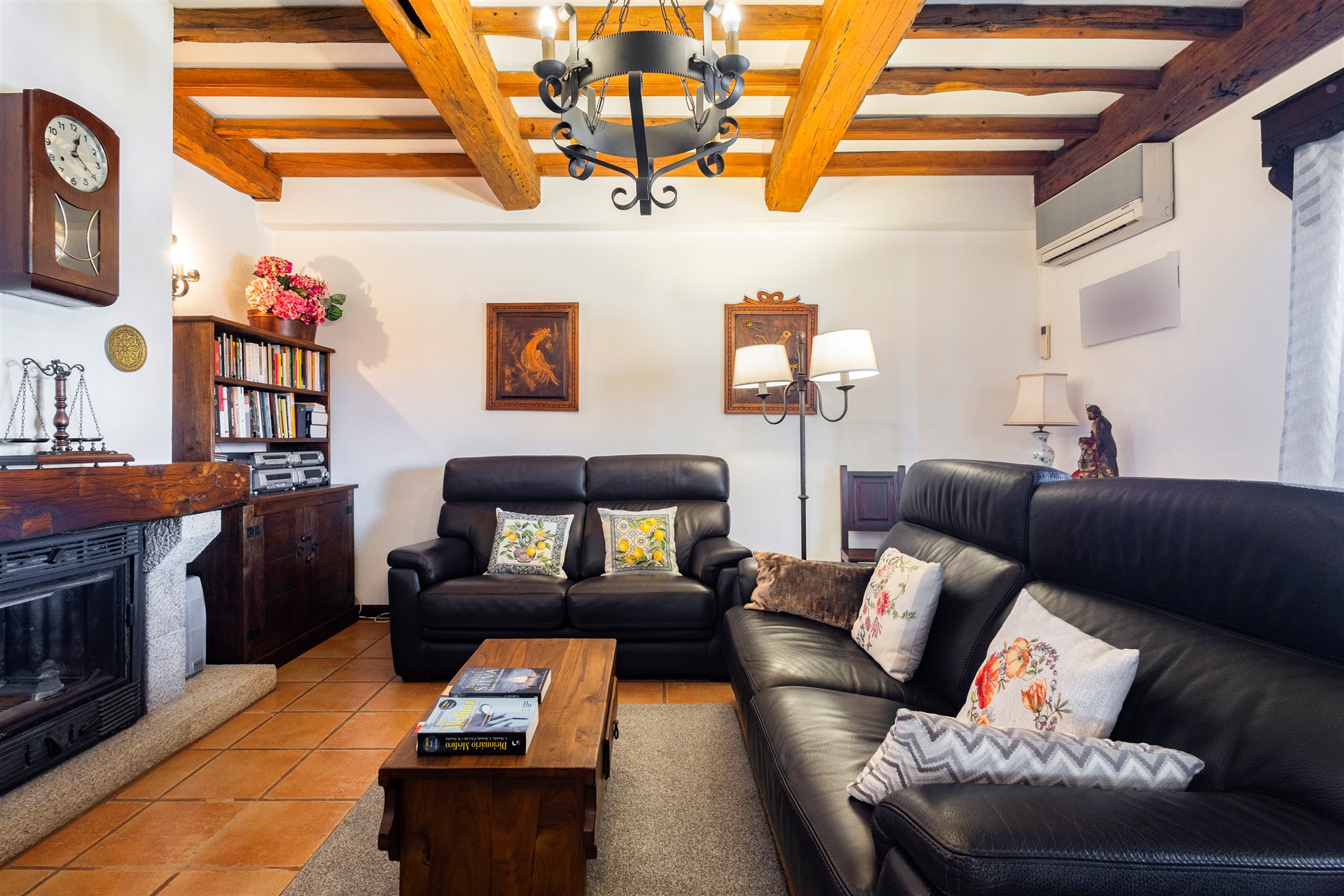  House, 5 bedrooms, for Sale - 物件實景