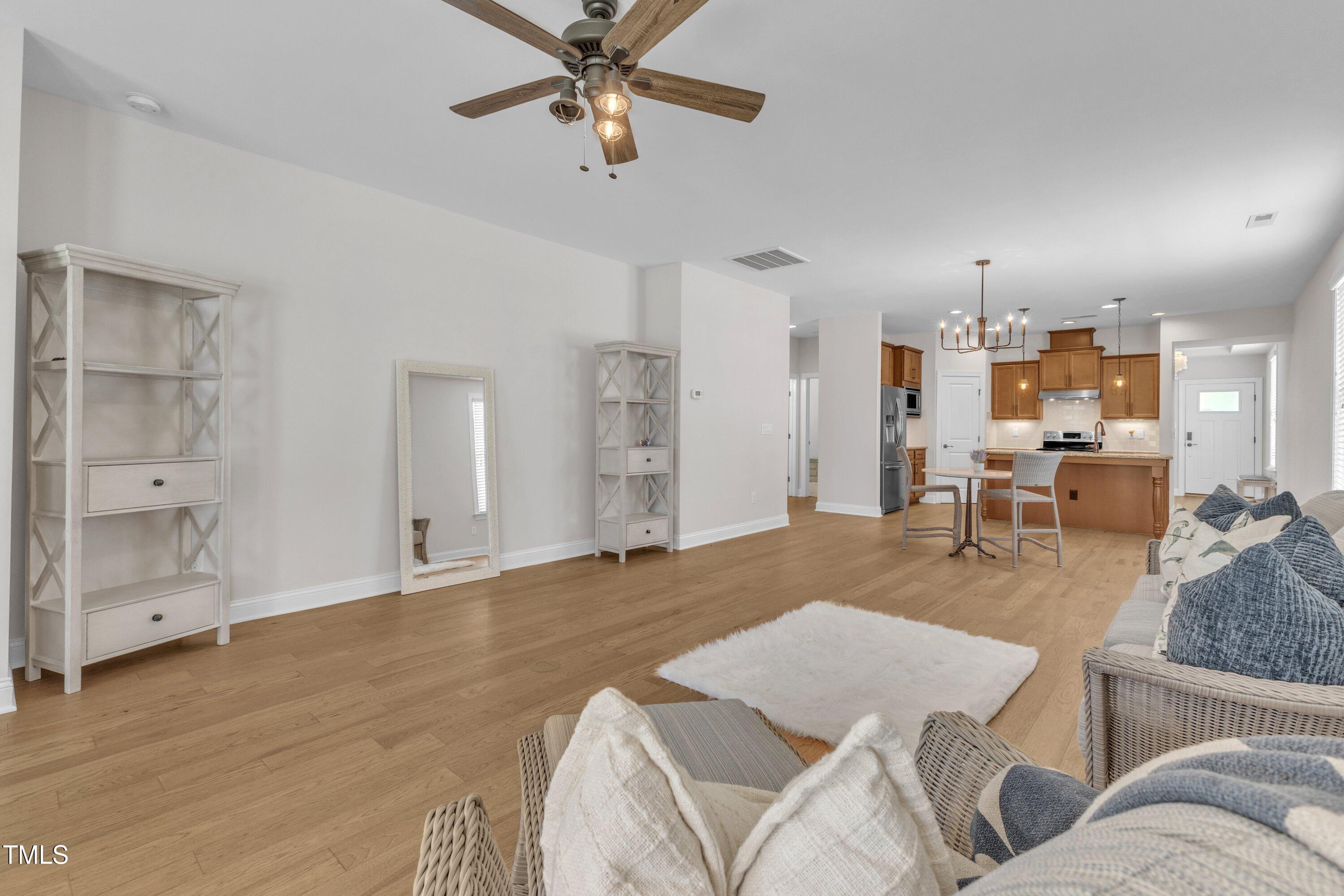 Durham, North Carolina, 27703, United States, 2 Bedrooms Bedrooms, ,2 BathroomsBathrooms,Residential,For Sale,1882419