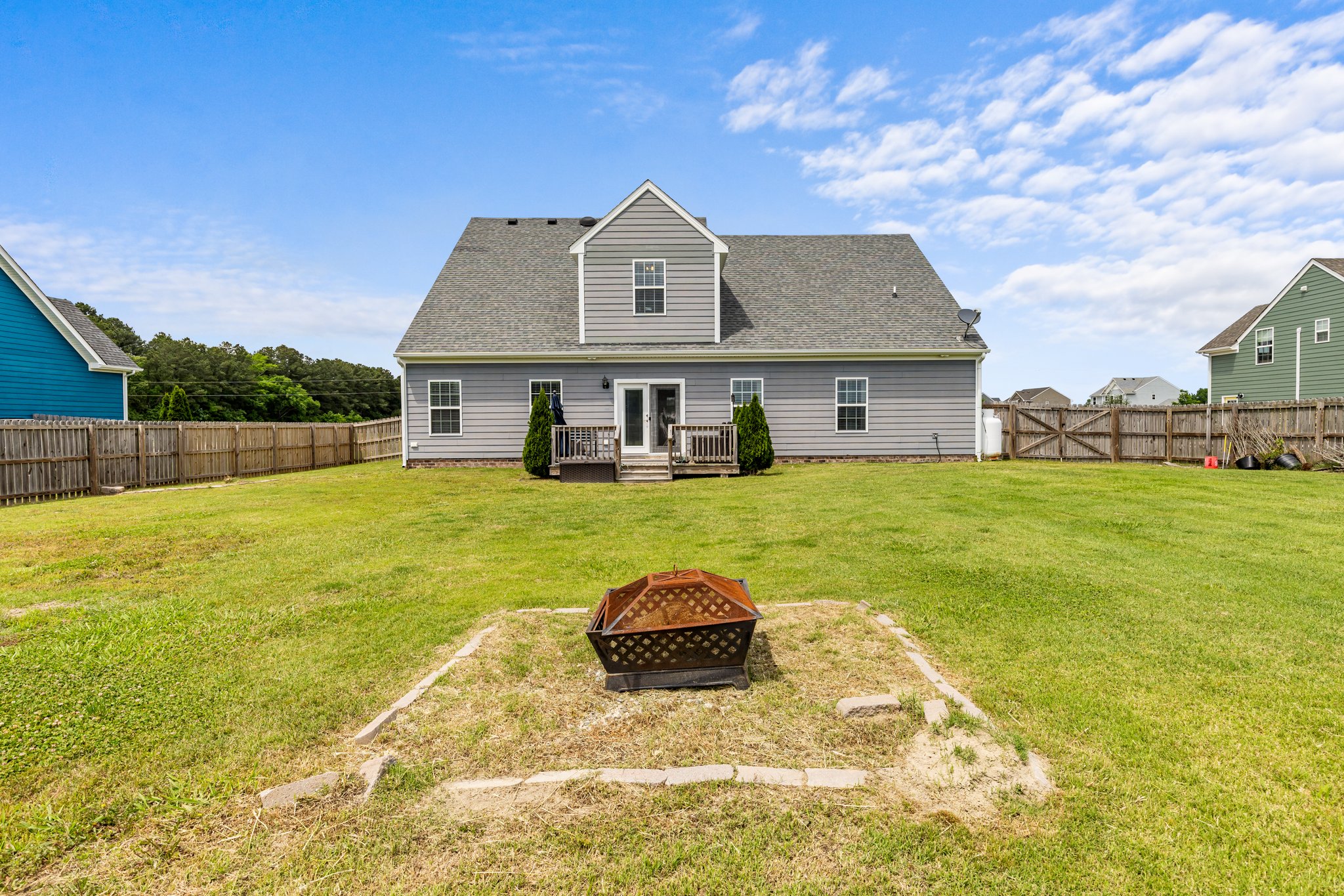 Moyock, Virginia, 23758, United States, 4 Bedrooms Bedrooms, ,3 BathroomsBathrooms,Residential,For Sale,1982515