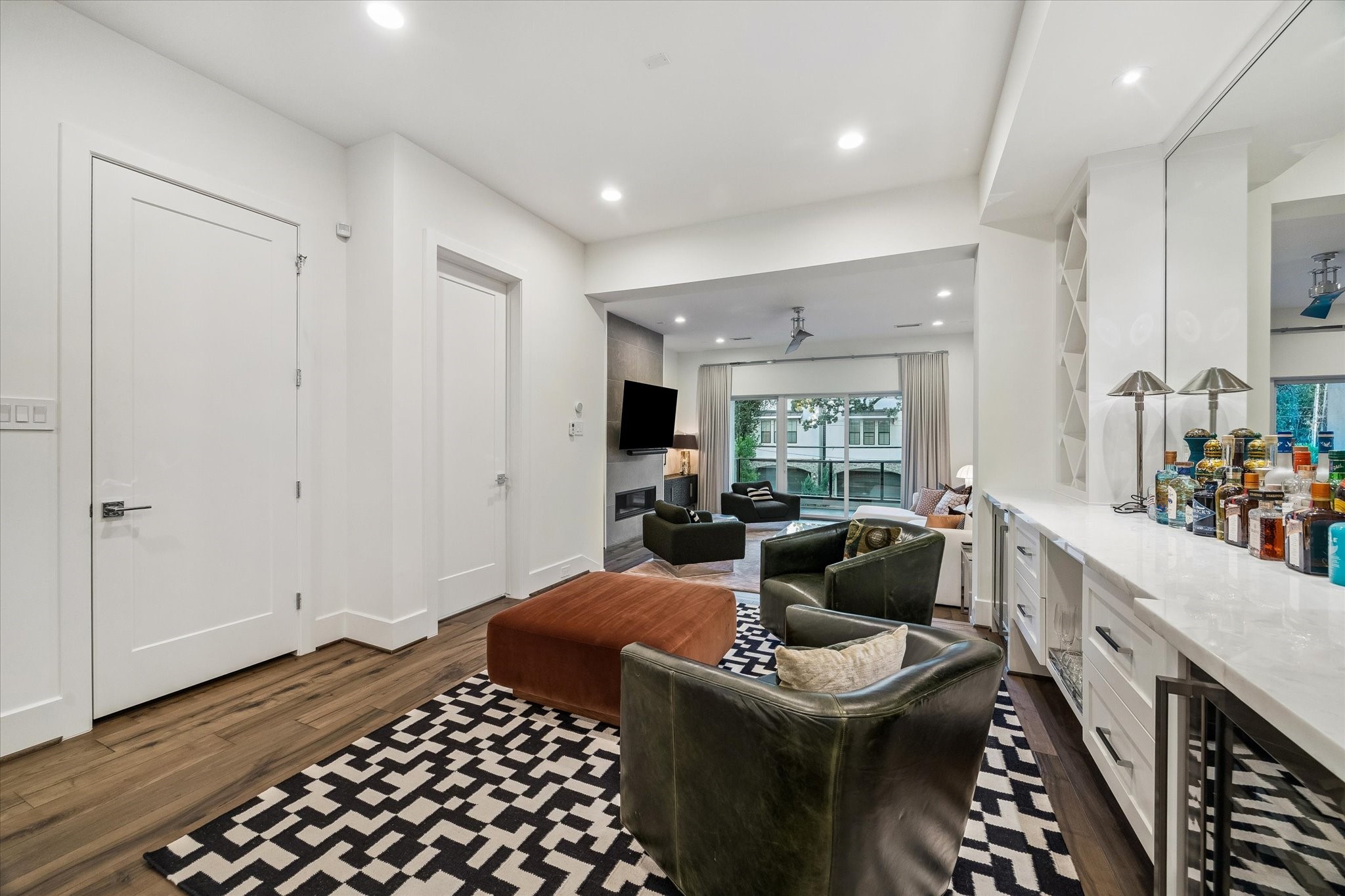  207 Birdsall Street - 物件實景