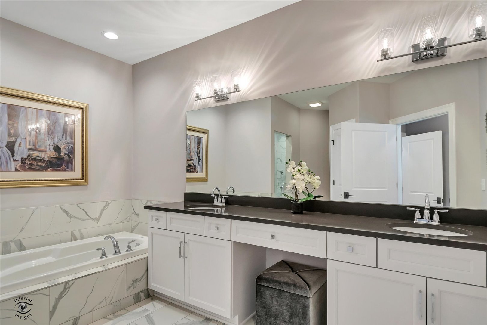 Frankfort, Illinois, 60423, United States, 2 Bedrooms Bedrooms, ,2 BathroomsBathrooms,Residential,For Sale,1915517