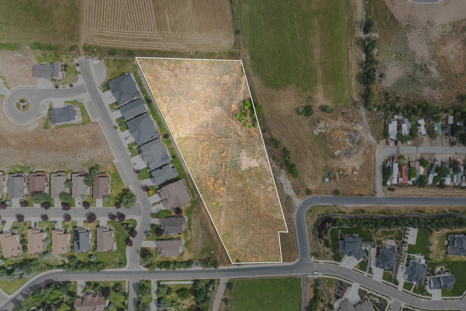  Rare 4-Acre Estate Property overlooking Midway - 物件實景