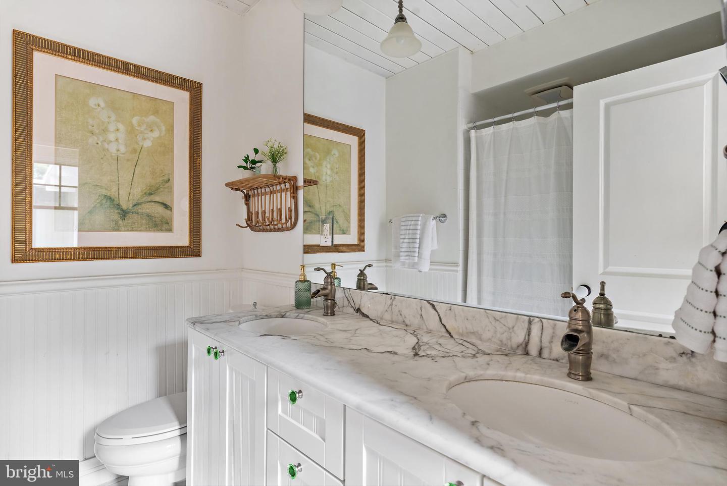 Annapolis, Maryland, 21403, United States, 5 Bedrooms Bedrooms, ,4 BathroomsBathrooms,Residential,For Sale,1895368