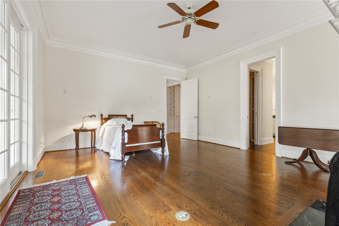 Harrison, Arkansas, 72601, United States, 4 Bedrooms Bedrooms, ,5 BathroomsBathrooms,Residential,For Sale,1989365