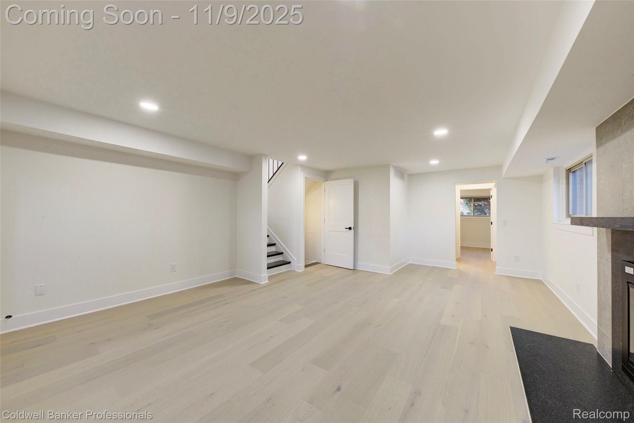 Troy, Michigan, 48085, United States, 4 Bedrooms Bedrooms, ,2 BathroomsBathrooms,Residential,For Sale,1989080