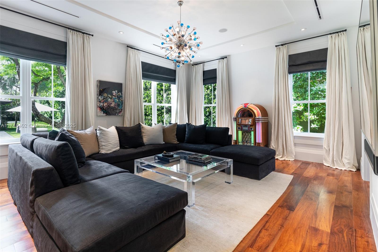 Miami, Florida, 33143, United States, 5 Bedrooms Bedrooms, ,7 BathroomsBathrooms,Residential,For Sale,1722531