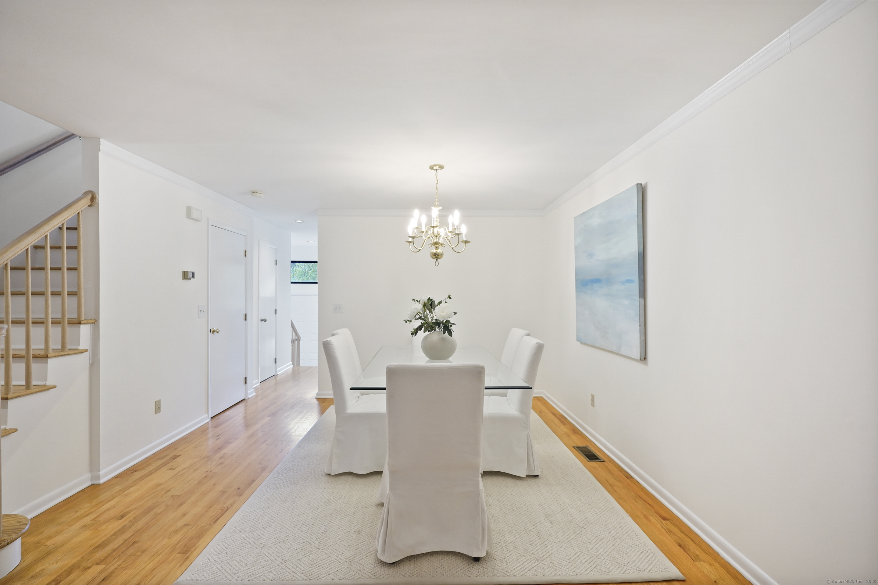 Stamford, Connecticut, 06905, United States, 2 Bedrooms Bedrooms, ,3 BathroomsBathrooms,Residential,For Sale,1997039