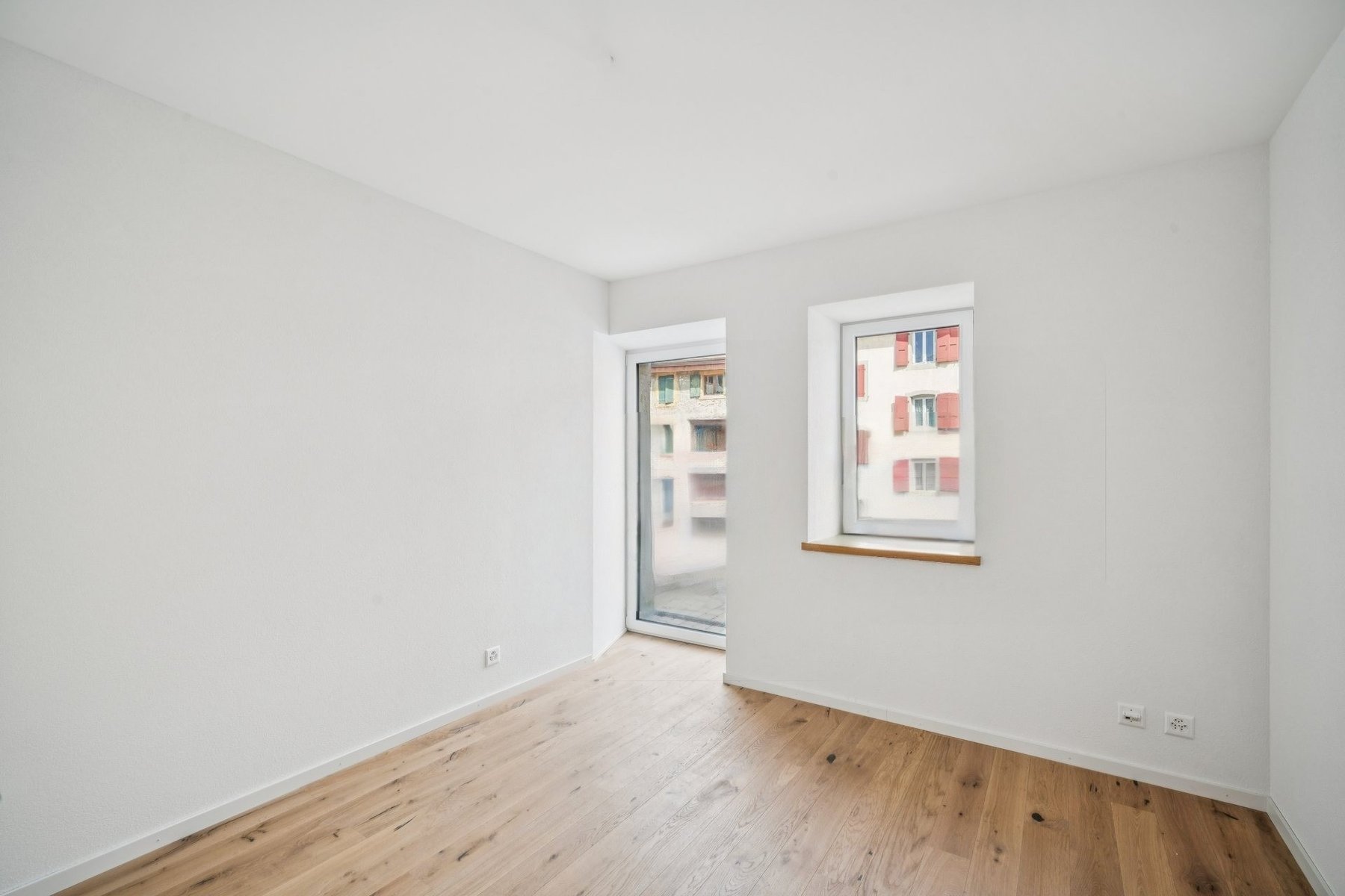  Old-world charm and modernity  Beautiful 4.5-room apartment in Penthalaz - 物件實景