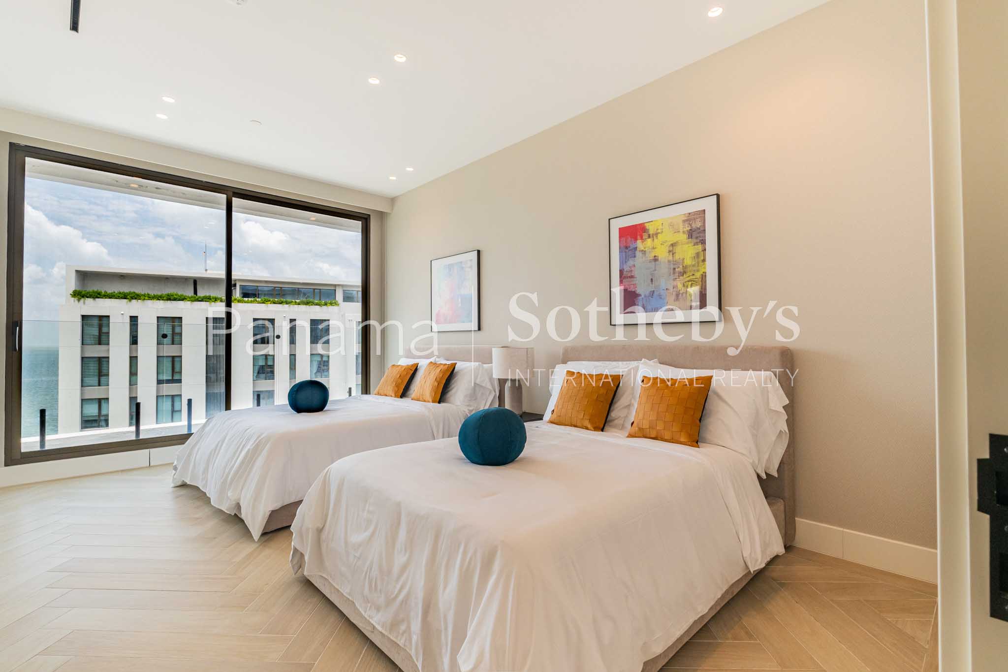  Four-Bedroom Residence with Private Pool and Marina Views  Skyhomes, Ocean Reef - 物件實景