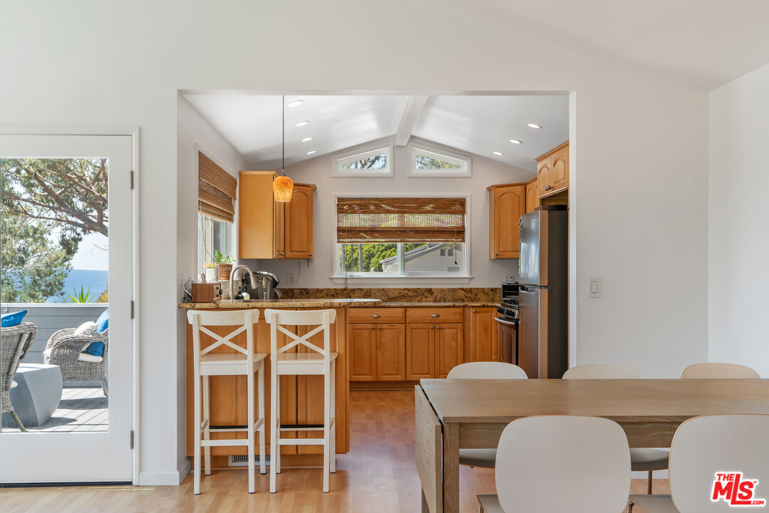 Malibu, California, 90265, United States, 1 Bedroom Bedrooms, ,1 BathroomBathrooms,Residential,For Sale,1891737