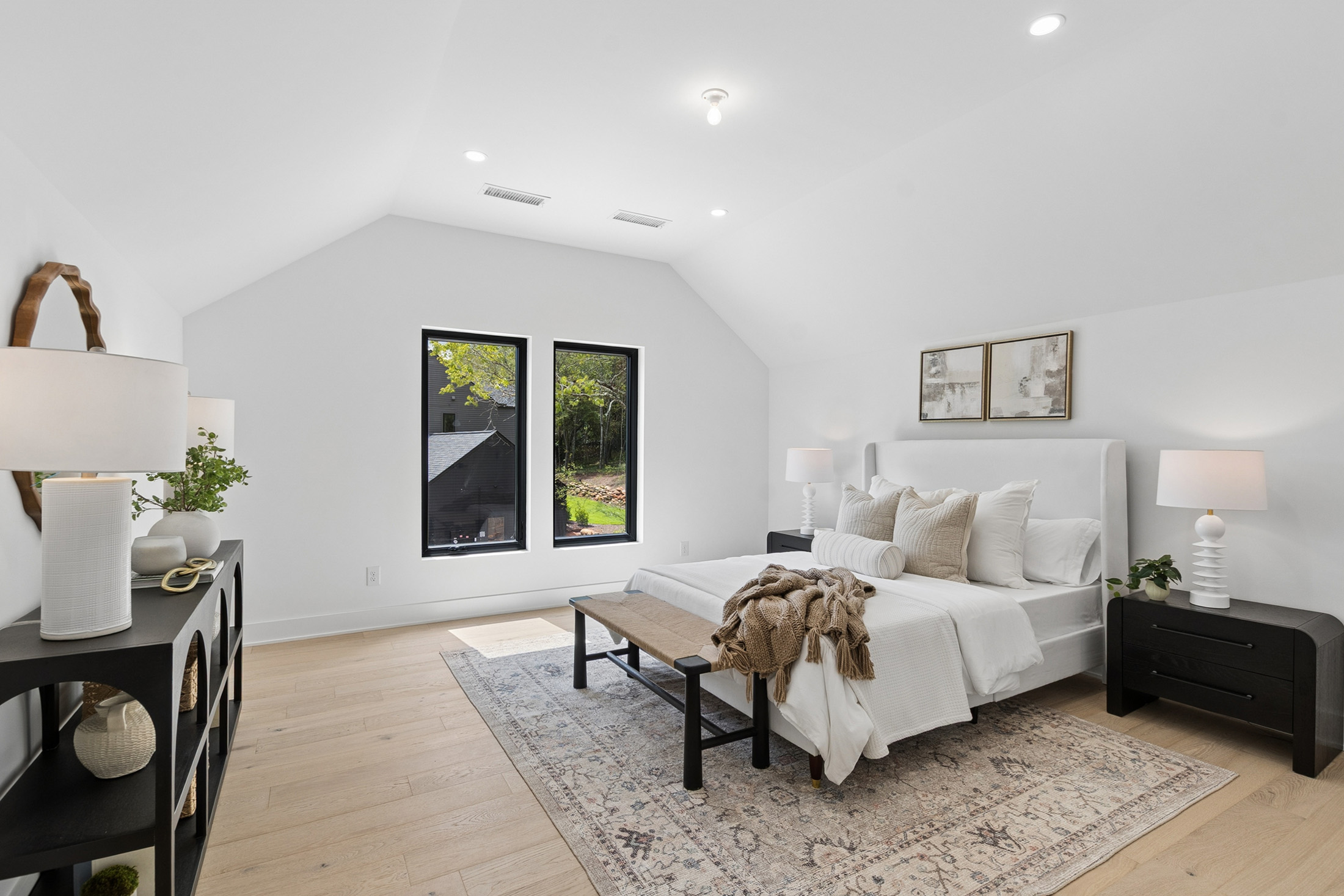  A Rare Opportunity in Roswell