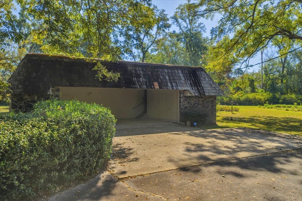 Cordele, Georgia, 31015, United States, 3 Bedrooms Bedrooms, ,5 BathroomsBathrooms,Residential,For Sale,1977947